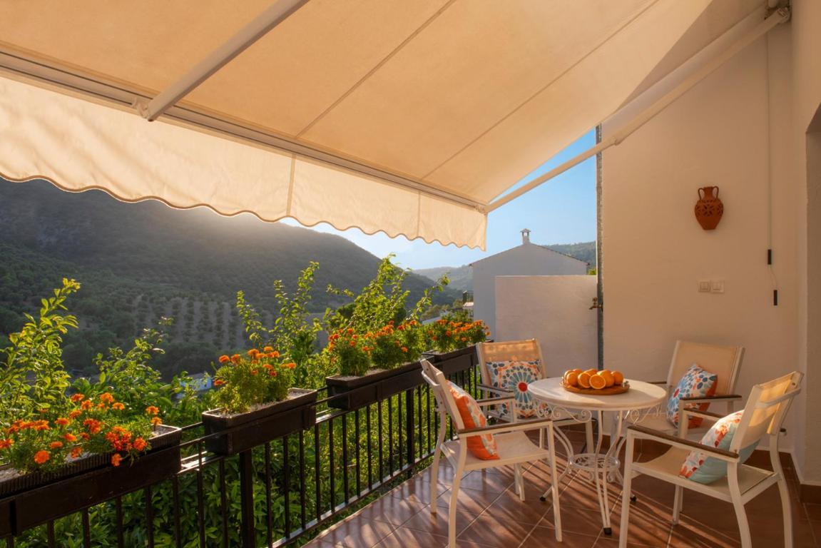 Stunning Home Benamahoma 4 Bed - Sierra Grazalema Εξωτερικό φωτογραφία